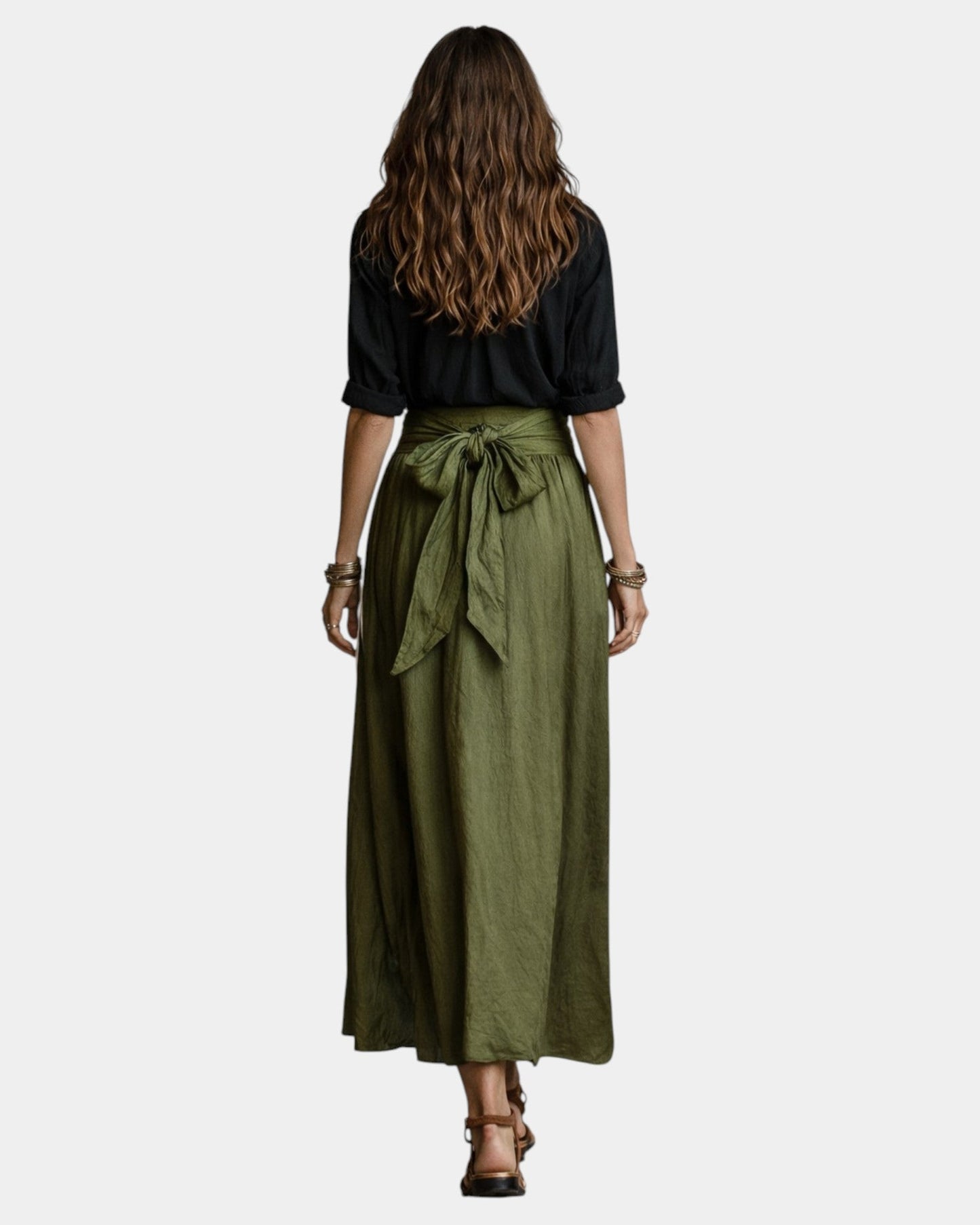 Dione | Falda midi + blusa negra de regalo