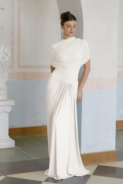 Vestido maxi plisado asimétrico