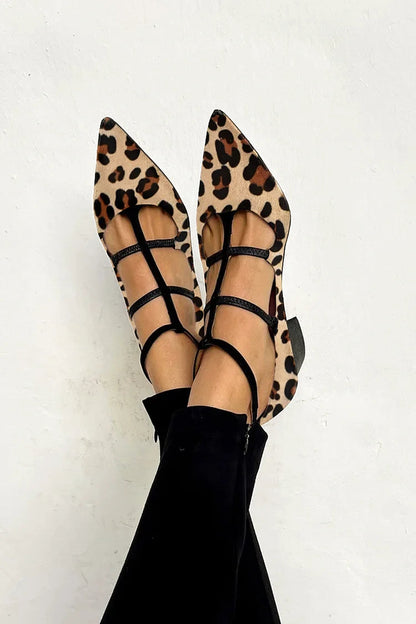 Bridget - Zapatos de tacón con correa de leopardo