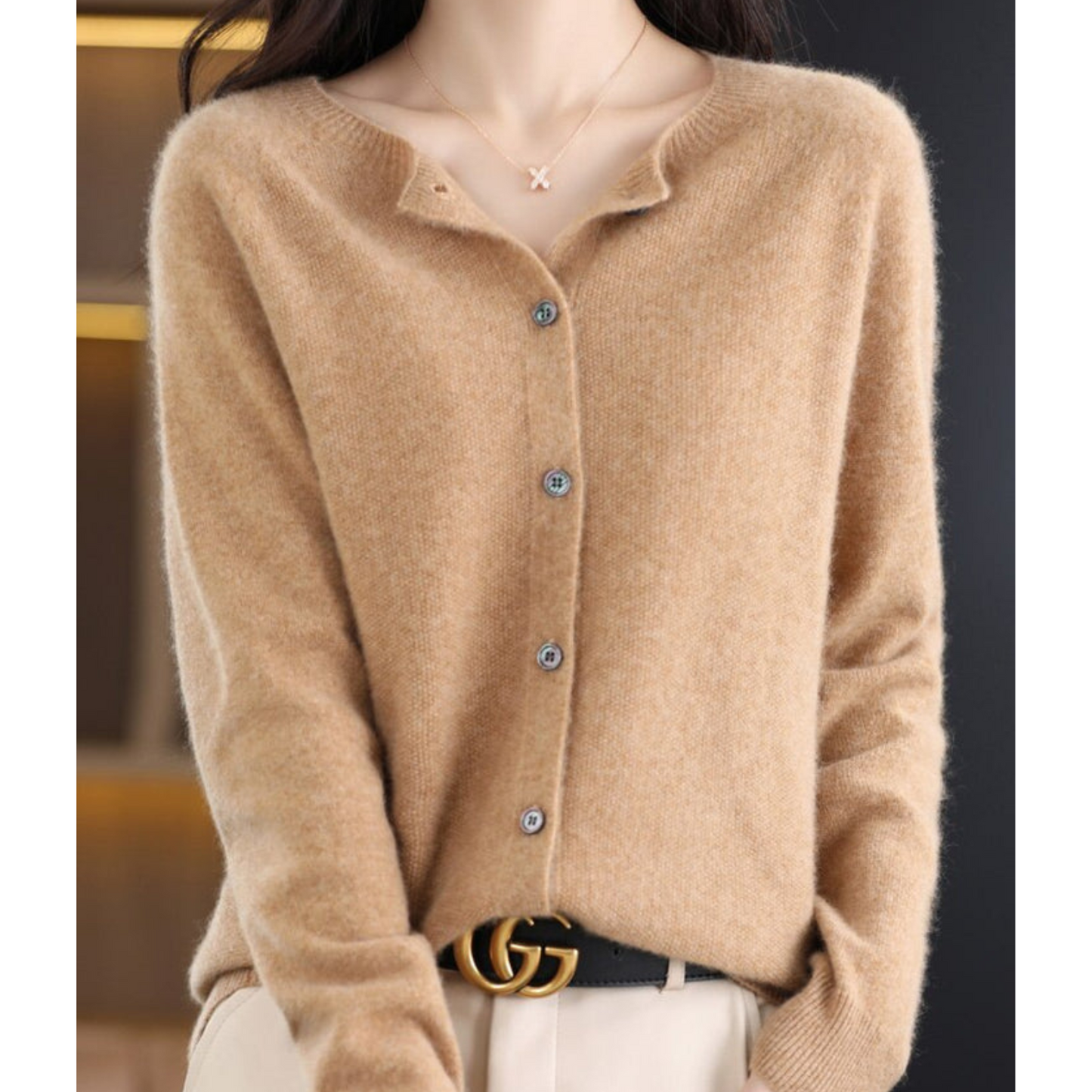 Chaqueta de punto con botones clásicos