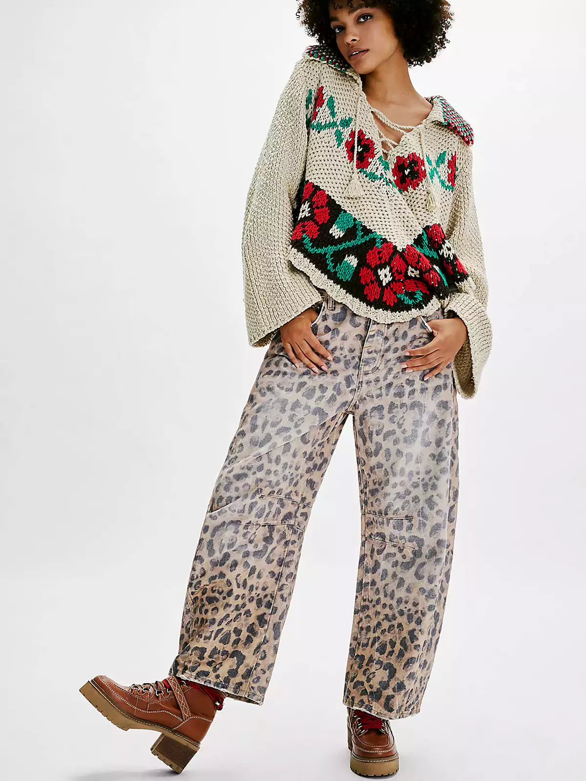 Jeans estampados con pierna ancha