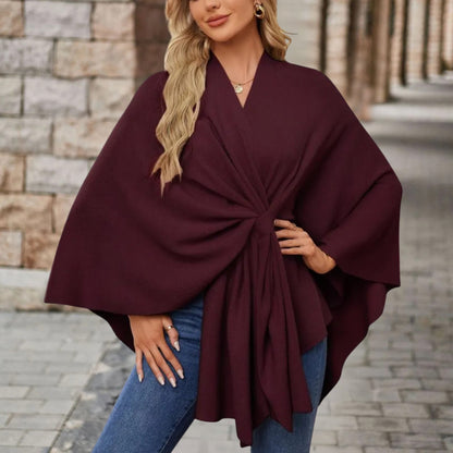 Blusa con capa con nudo frontal