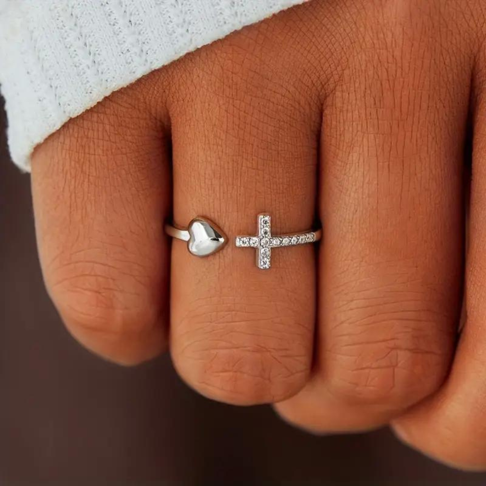 ANILLO DE CORAZÓN (AJUSTABLE)