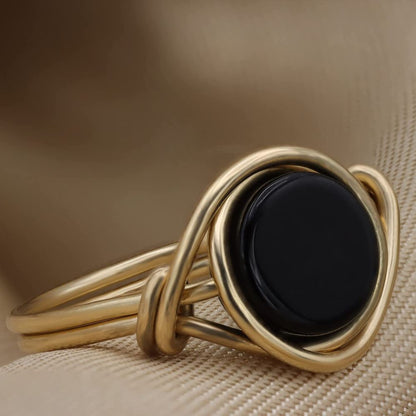 Anillo nudo de ónix negro