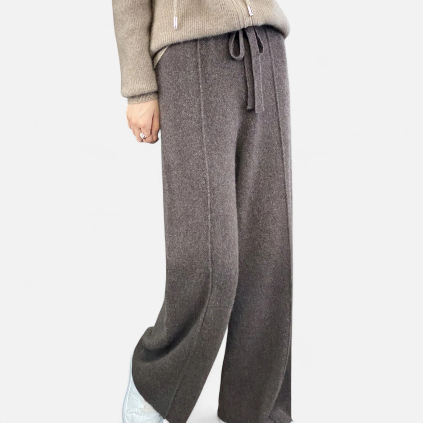 Pantalones con corte relajado