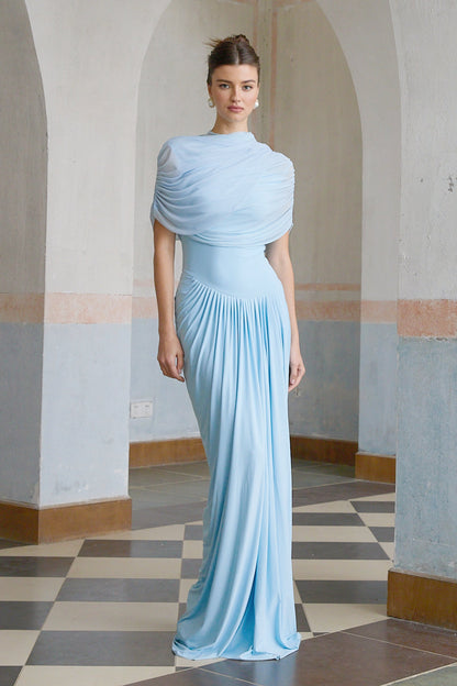vestido maxi plisado asimétrico
