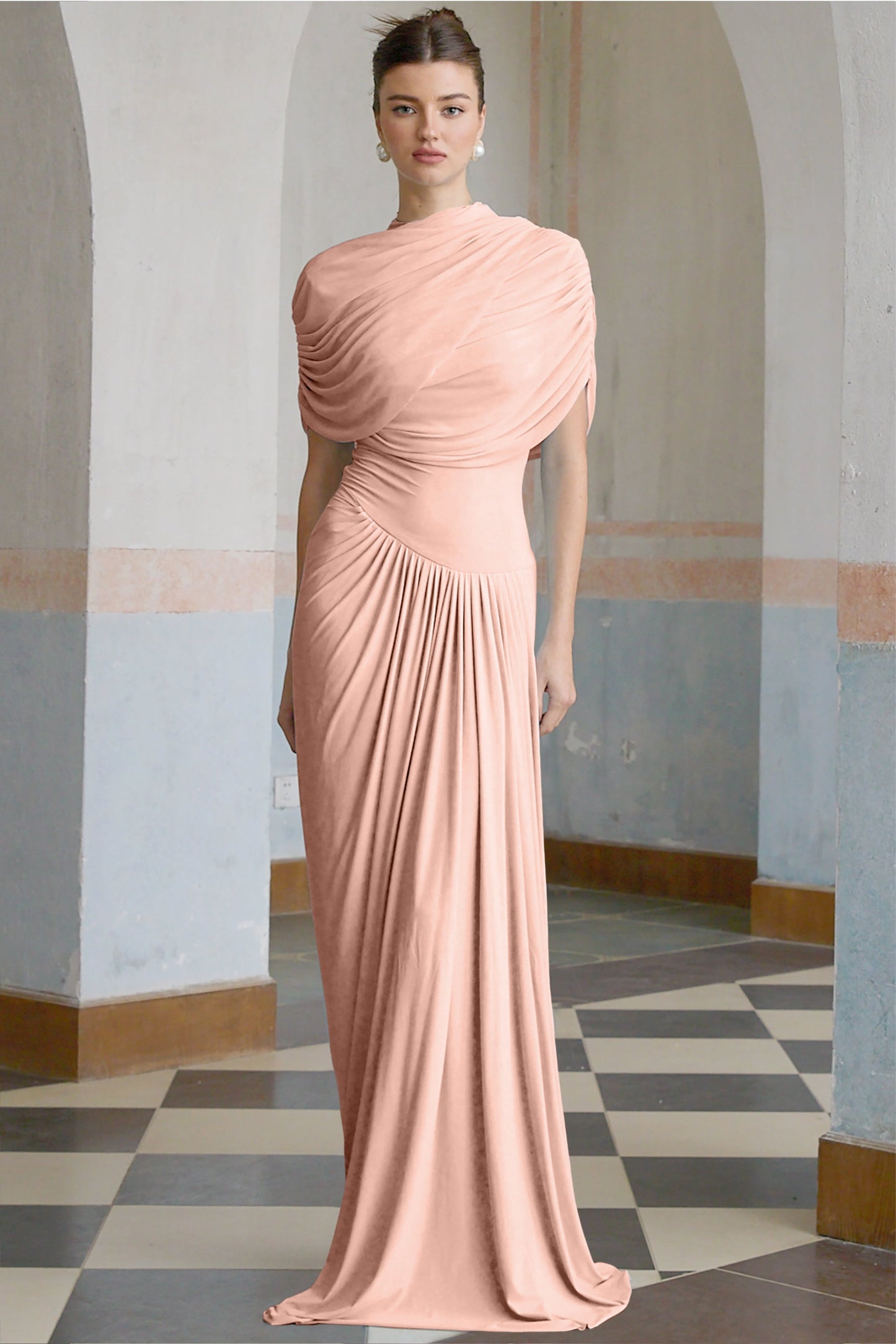 Vestido maxi plisado asimétrico