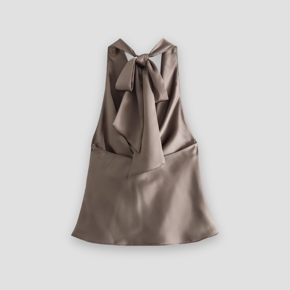 Top de satén con cuello halter