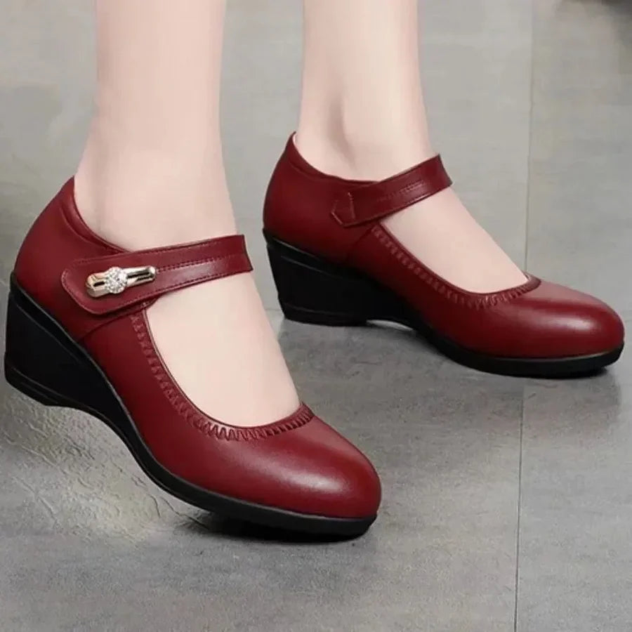 Zapatos de tacón con efecto cuero y suela blanda