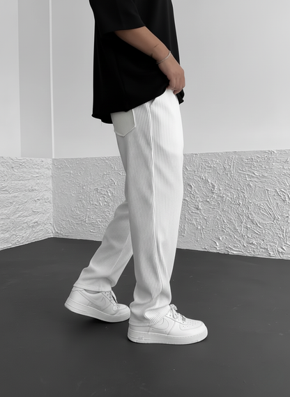 Pantalón acanalado relajado