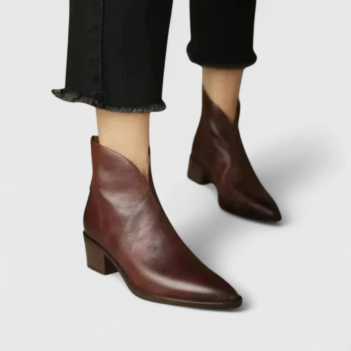 Botines Elegantes con Tacón Ancho