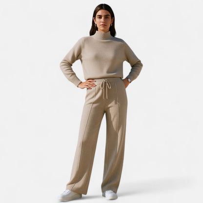 Pantalones con corte relajado