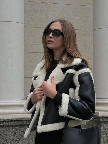 Chaqueta corta para mujer cálida con corte crop