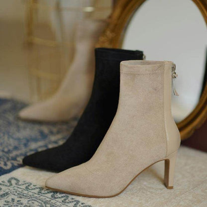 Amine Tacones