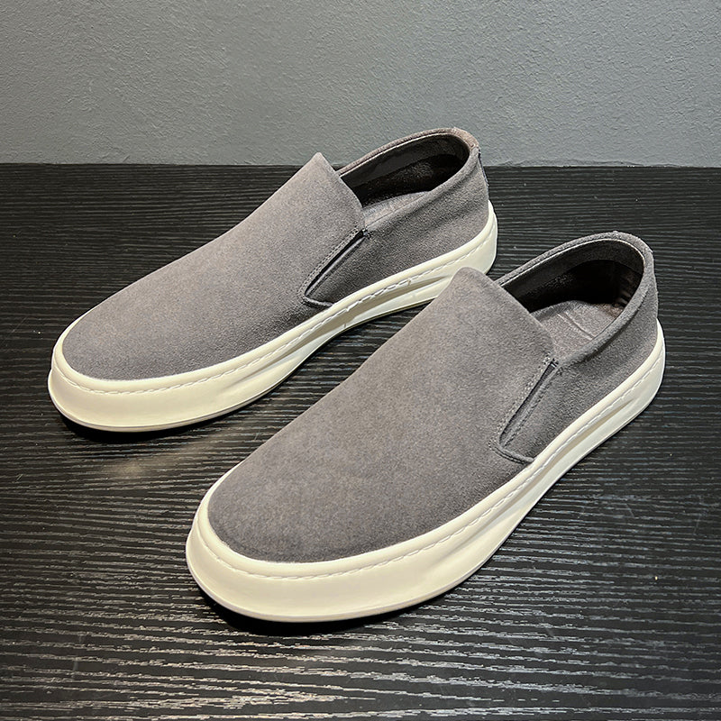 Cómodos mocasines de ante