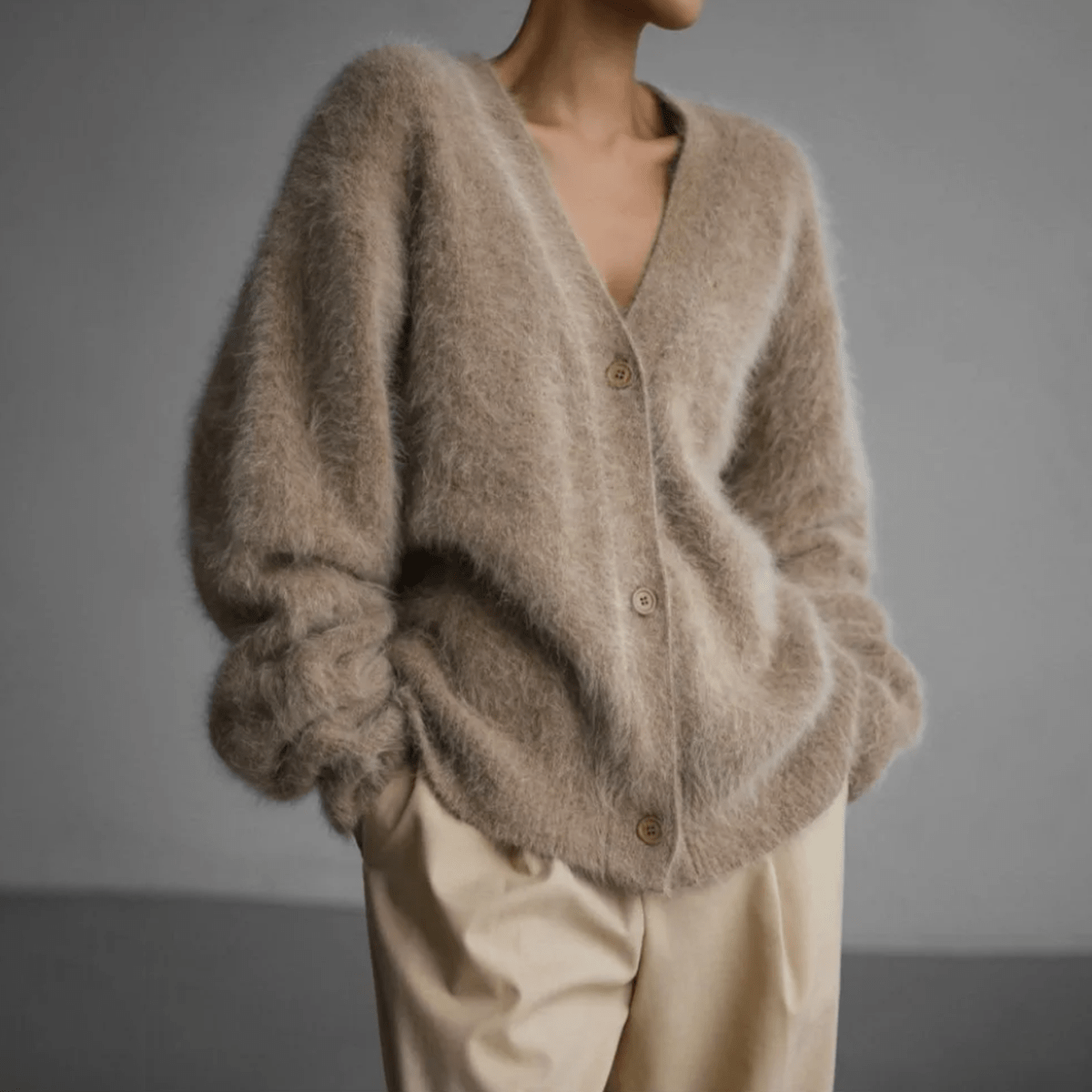 Chaqueta de punto suave y moderna