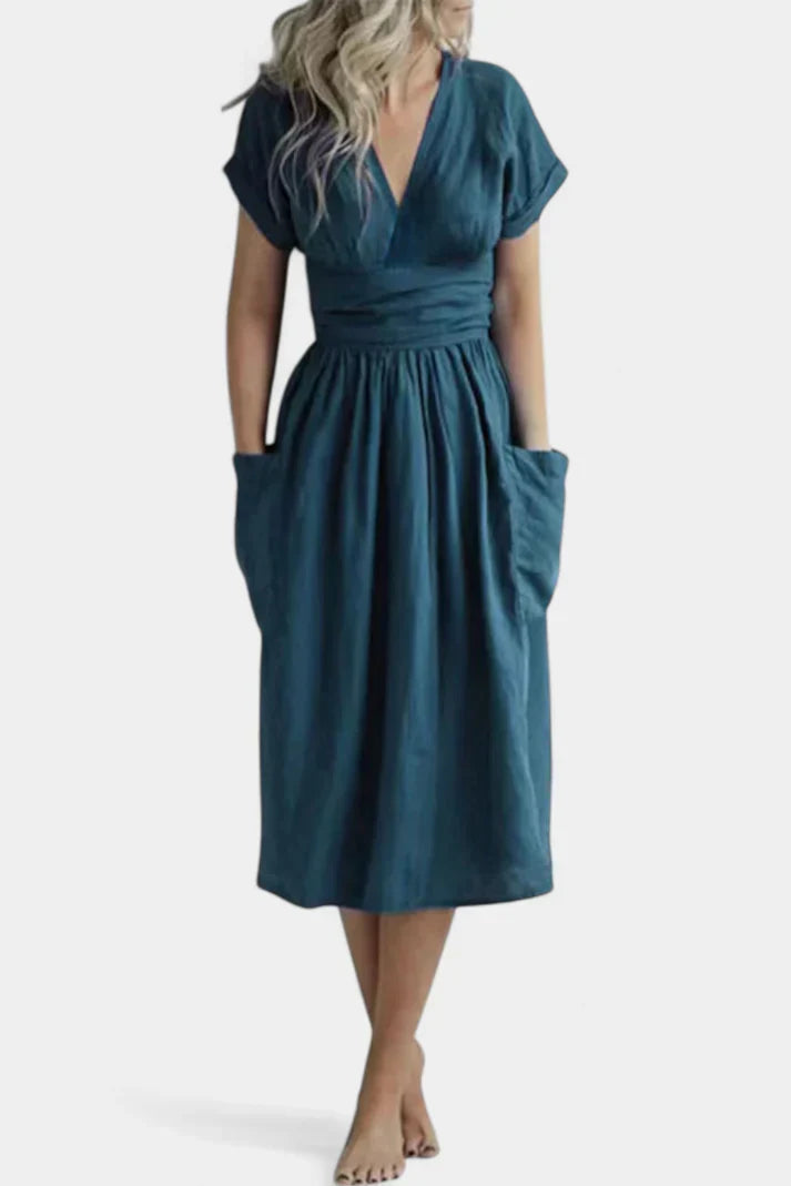 Elegante vestido con escote en V