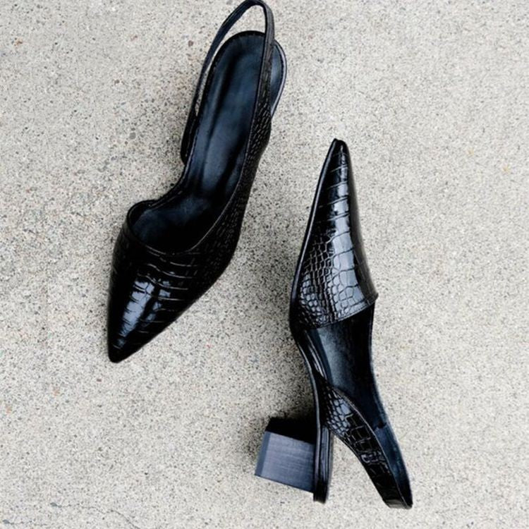 Wynn - Zapatos de tacón de punta ancha