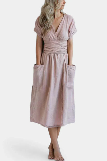 Elegante vestido con escote en V