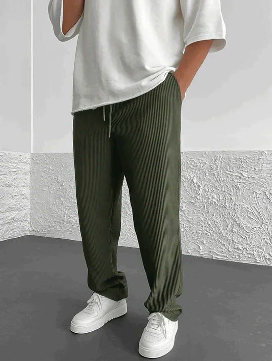 Pantalón acanalado relajado