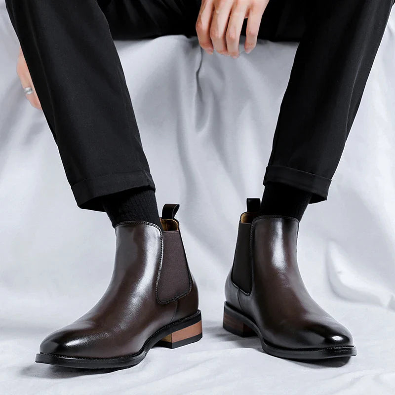 Botas Chelsea de estilo británico