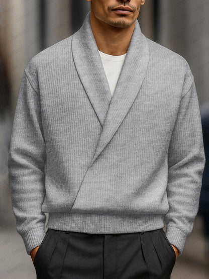 Suéter de punto con cuello de chal elegante
