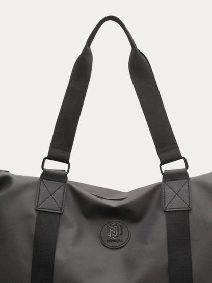 Bolsa duffel minimalista