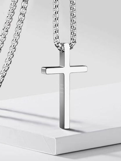 Collar con colgante de cruz