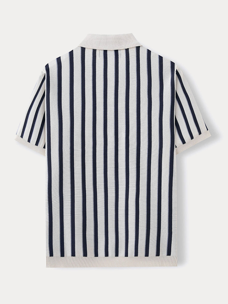 Top de punto a rayas de estilo urbano