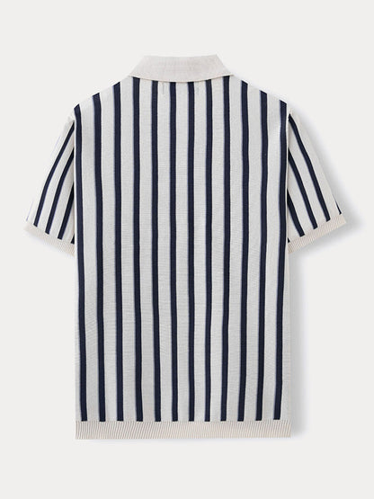 Top de punto a rayas de estilo urbano