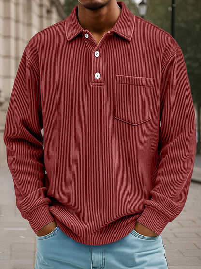 Camisa polo de pana con diseño atemporal