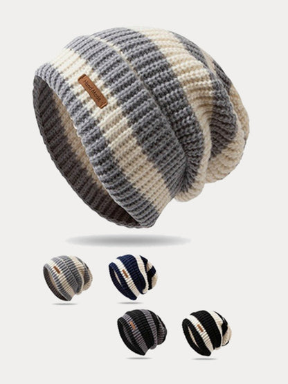 Gorro de punto a rayas cómodo y apilable