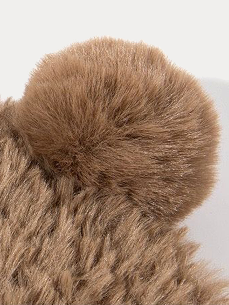 Gorro de punto con orejas de oso