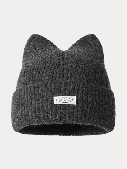 Gorro de peluche a la moda