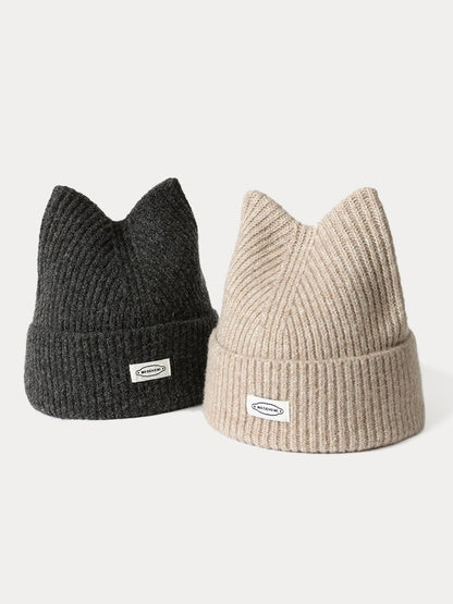 Gorro de peluche a la moda