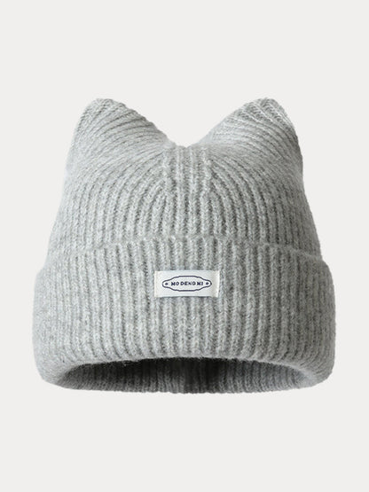 Gorro de peluche a la moda