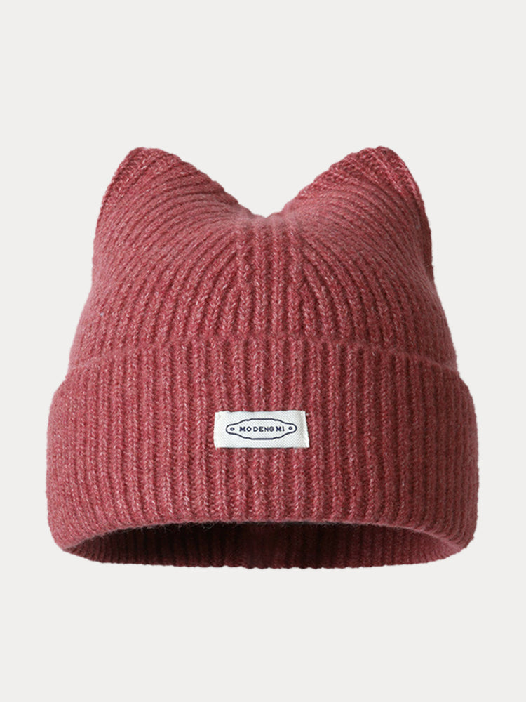 Gorro de peluche a la moda