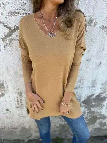 Top con Escote en V y Corte Largo