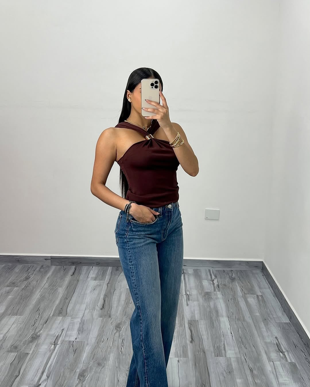 ARIA | Top halter de color mocha