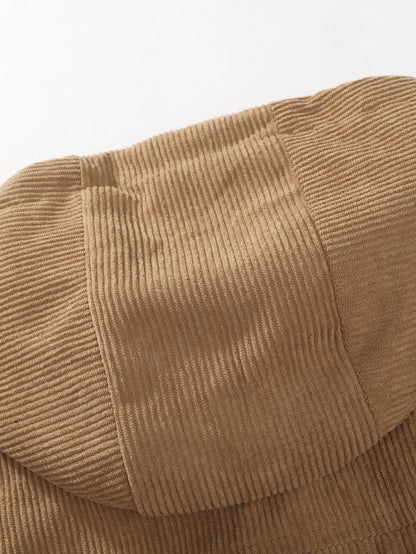 Chaqueta con capucha