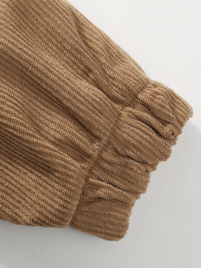 Chaqueta con capucha