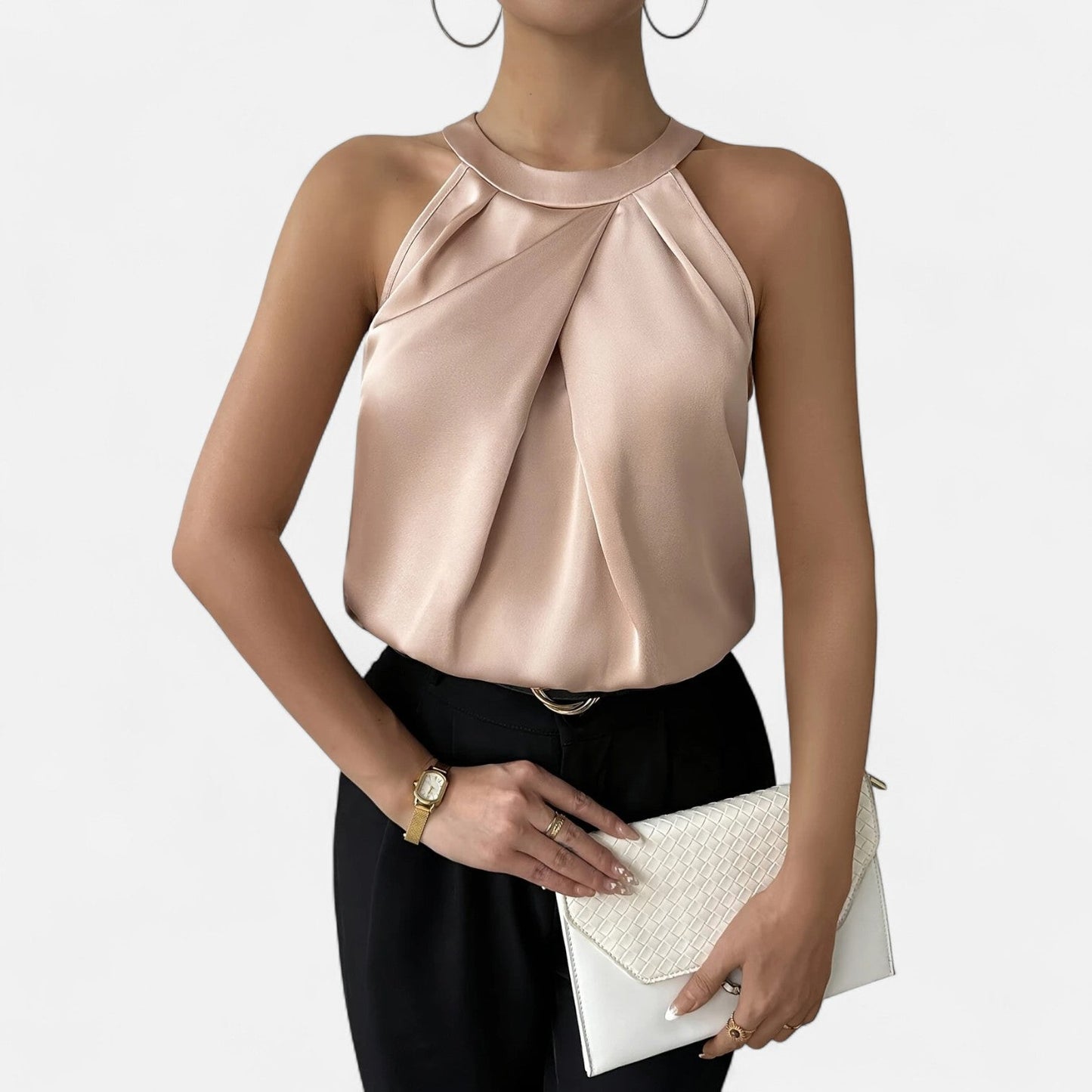 Top de satén con cuello halter