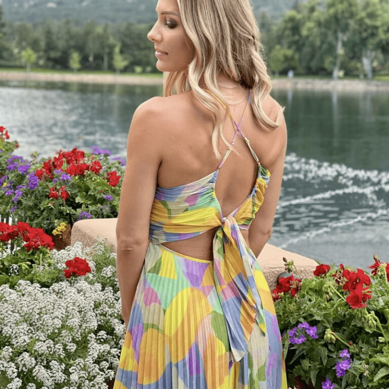 Vestido Midi con Escote en Corazón