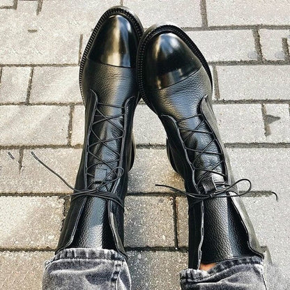 Botas elegantes de punta con tacón bloque