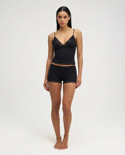 Conjunto de encaje para noches suaves