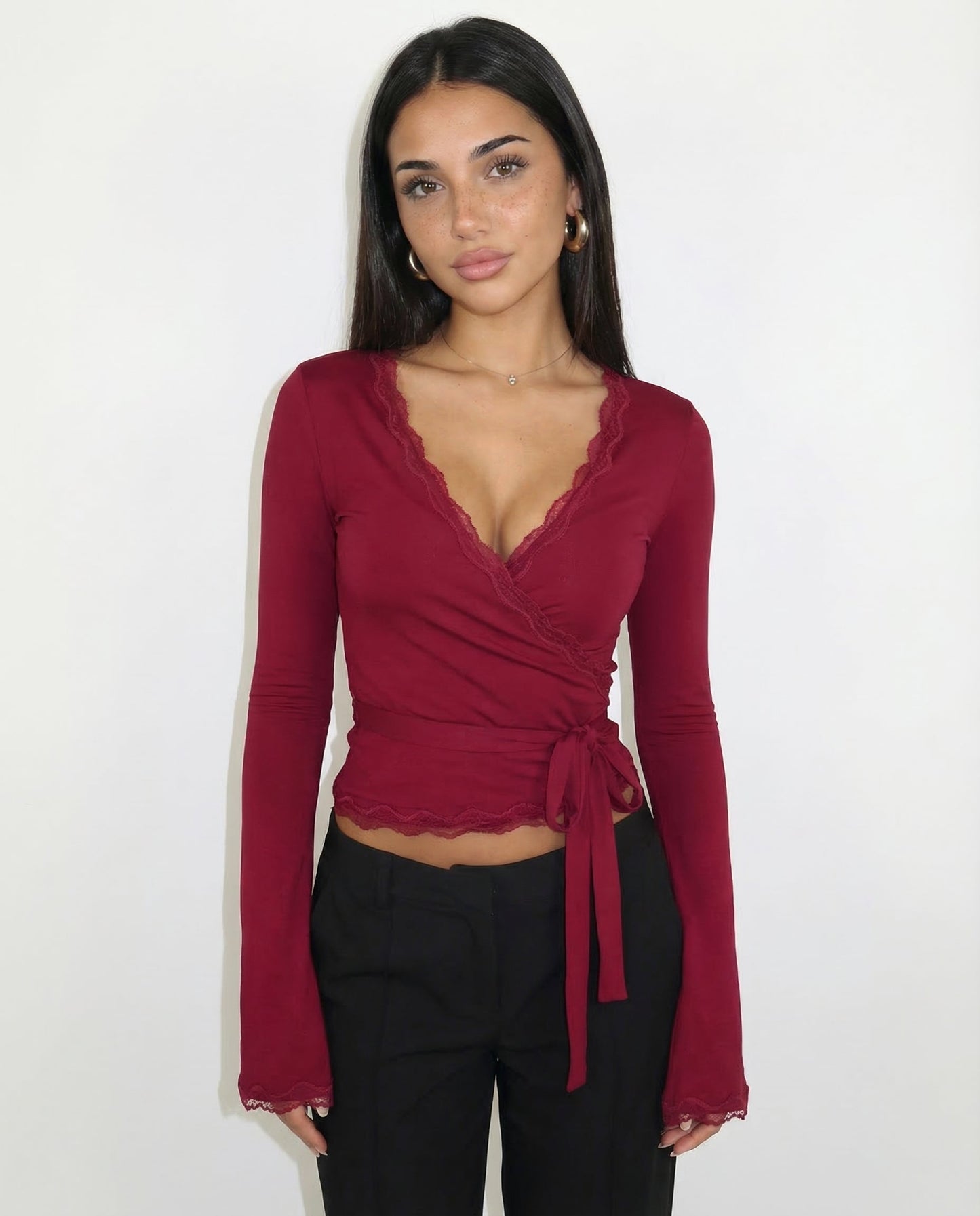 ARIA | Top de encaje envolvente
