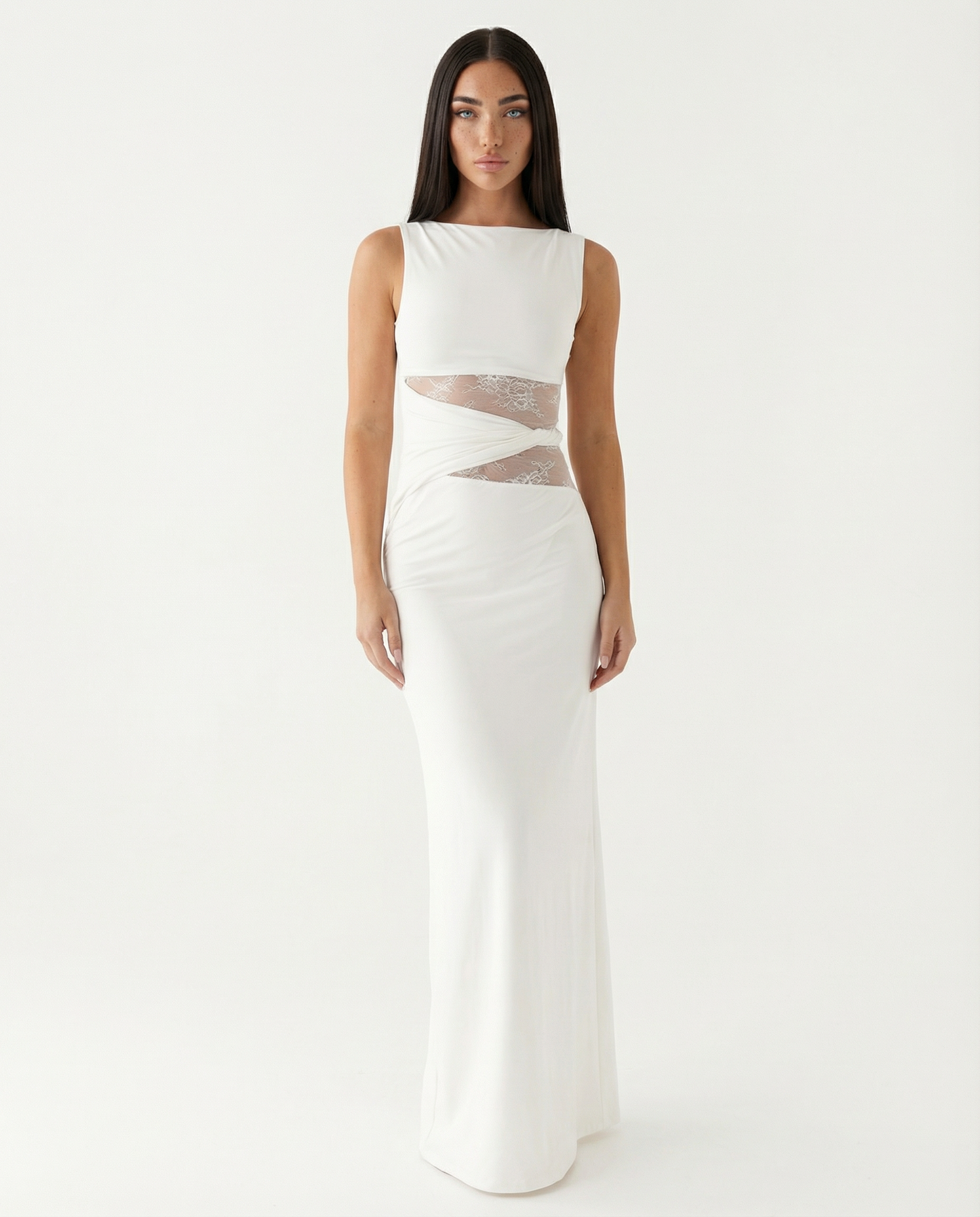 Vestido maxi de encaje ilusión