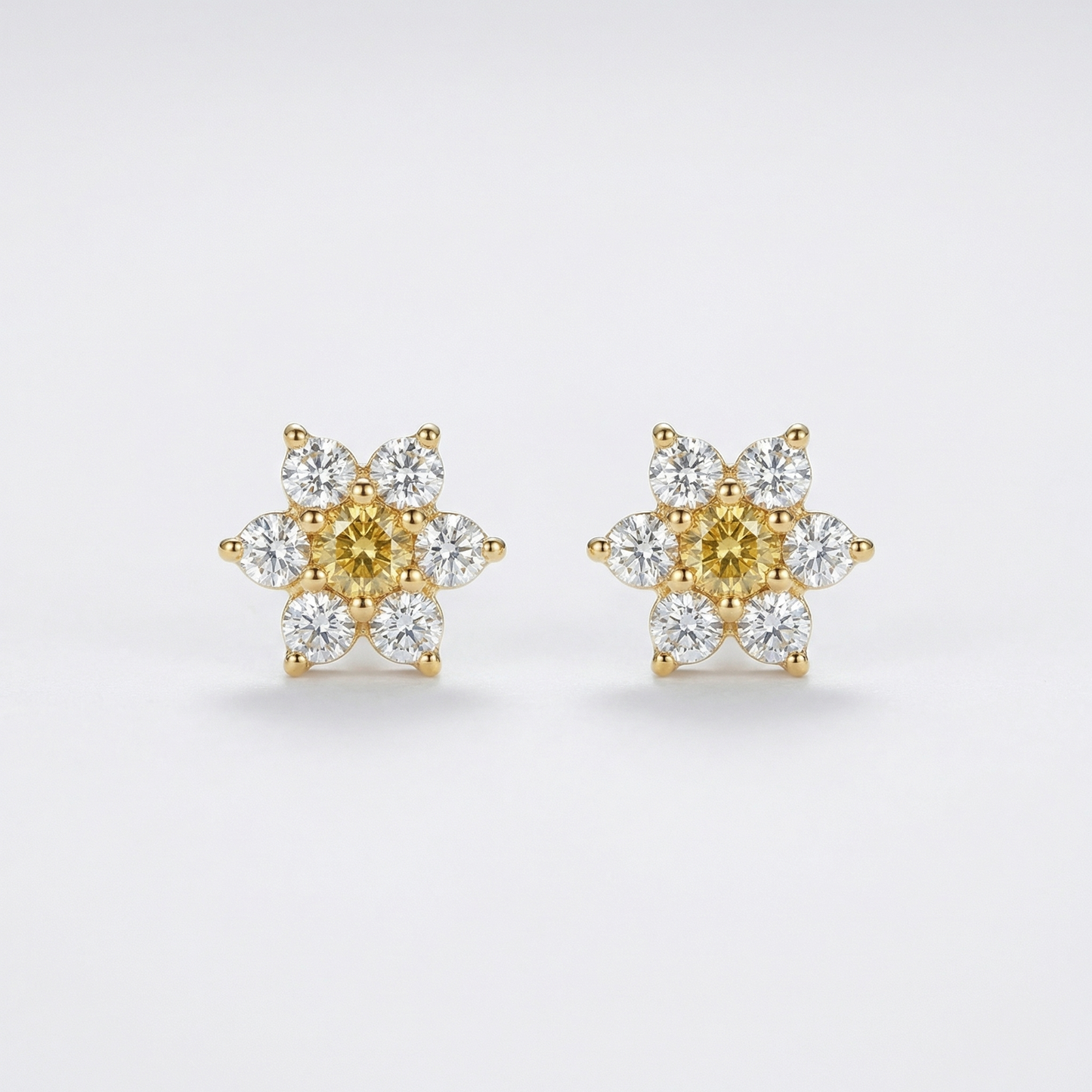 Aretes de cartílago con diseño de girasol