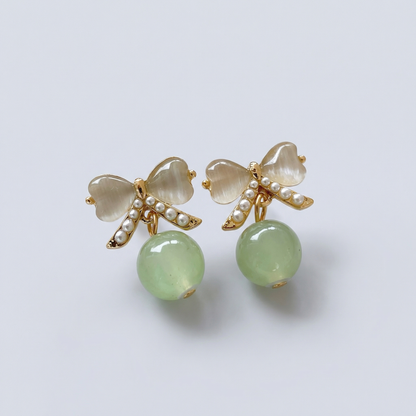 Aretes vintage con lazo