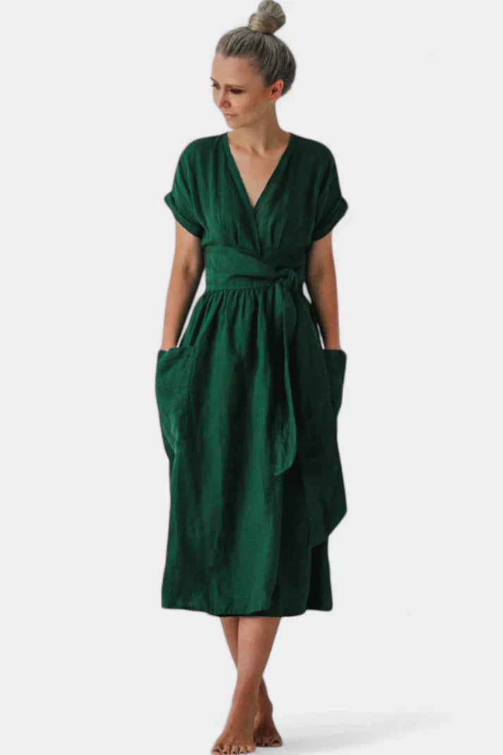 Elegante vestido con escote en V